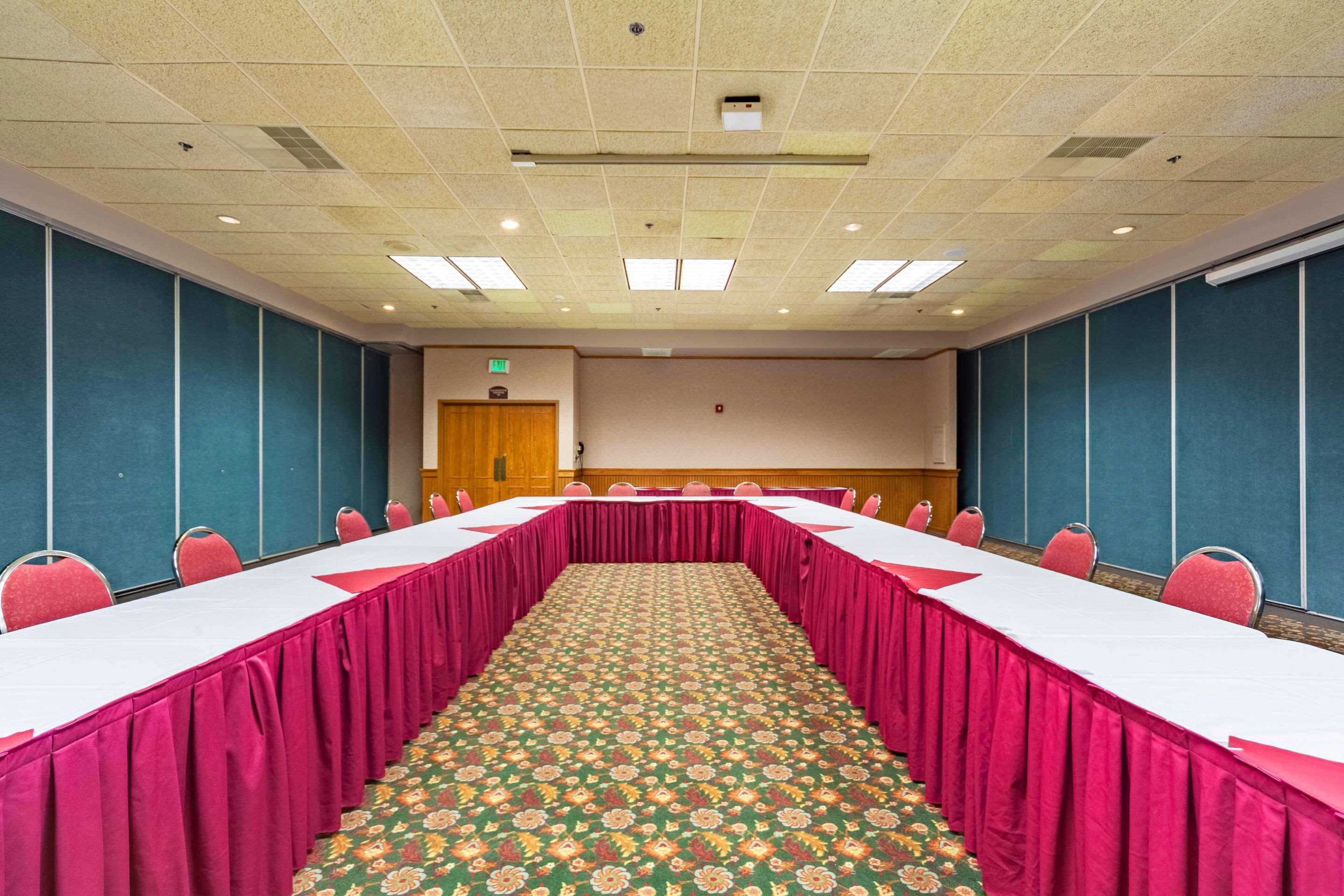 Quality Inn And Conference Center I-80 Grand Island Doniphan Zewnętrze zdjęcie