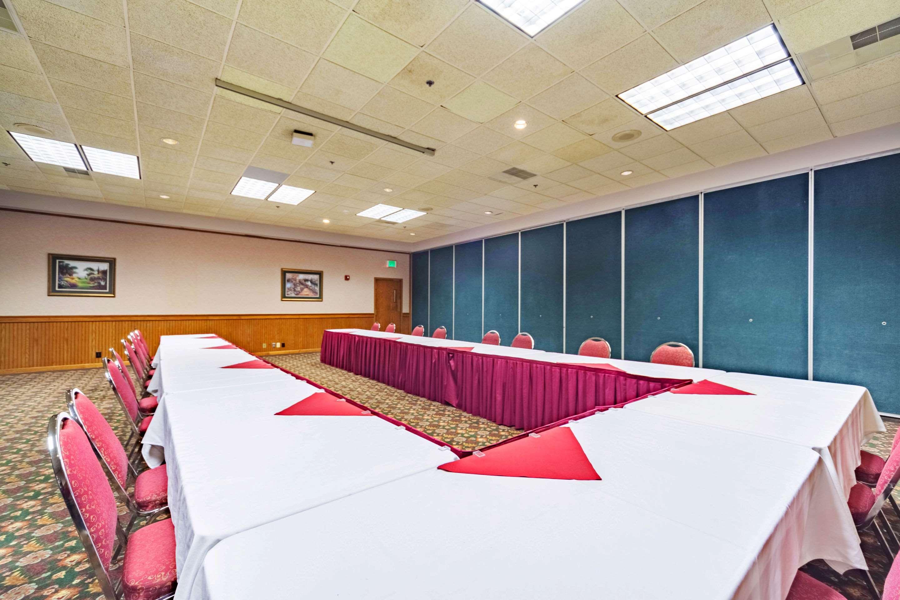 Quality Inn And Conference Center I-80 Grand Island Doniphan Zewnętrze zdjęcie