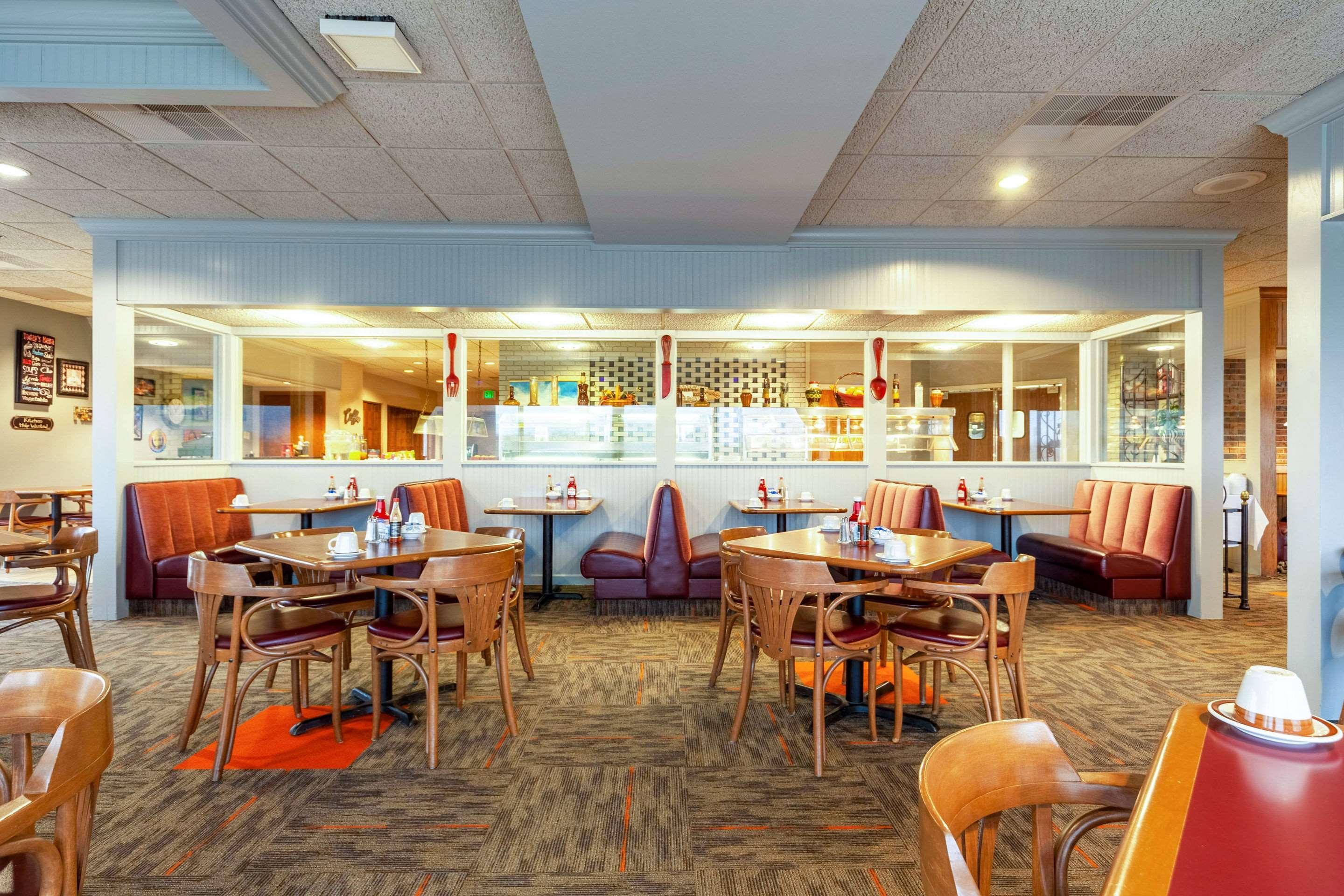 Quality Inn And Conference Center I-80 Grand Island Doniphan Zewnętrze zdjęcie