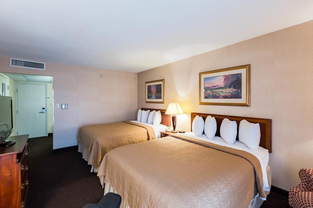 Quality Inn And Conference Center I-80 Grand Island Doniphan Zewnętrze zdjęcie